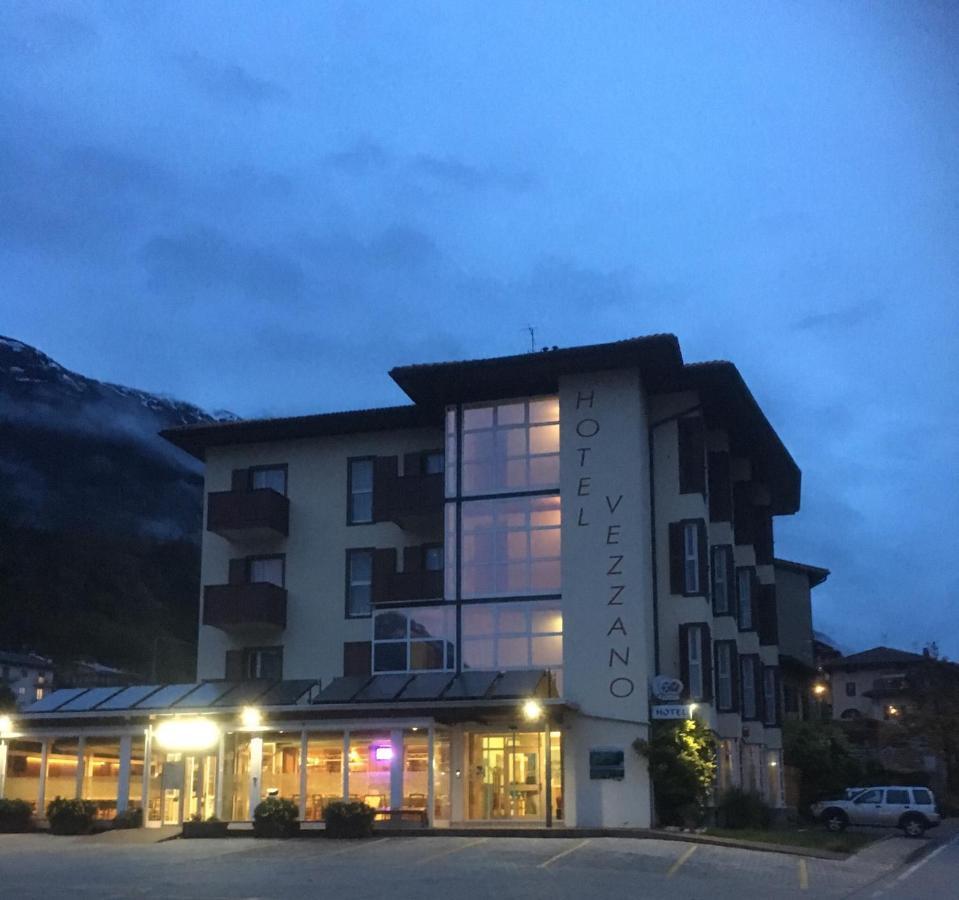 Hotel Vezzano Exterior photo